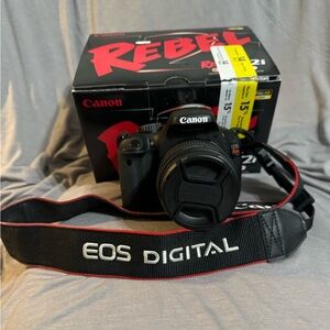 Canon EOS Rebel T2i DSLR Full HD 1080 w/ Two Lenses and So Much More!!